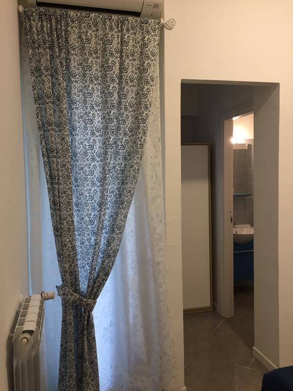 Aquarius Rome Bed & Breakfast ภายนอก รูปภาพ