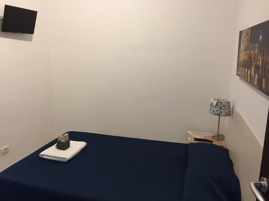 Aquarius Rome Bed & Breakfast ภายนอก รูปภาพ