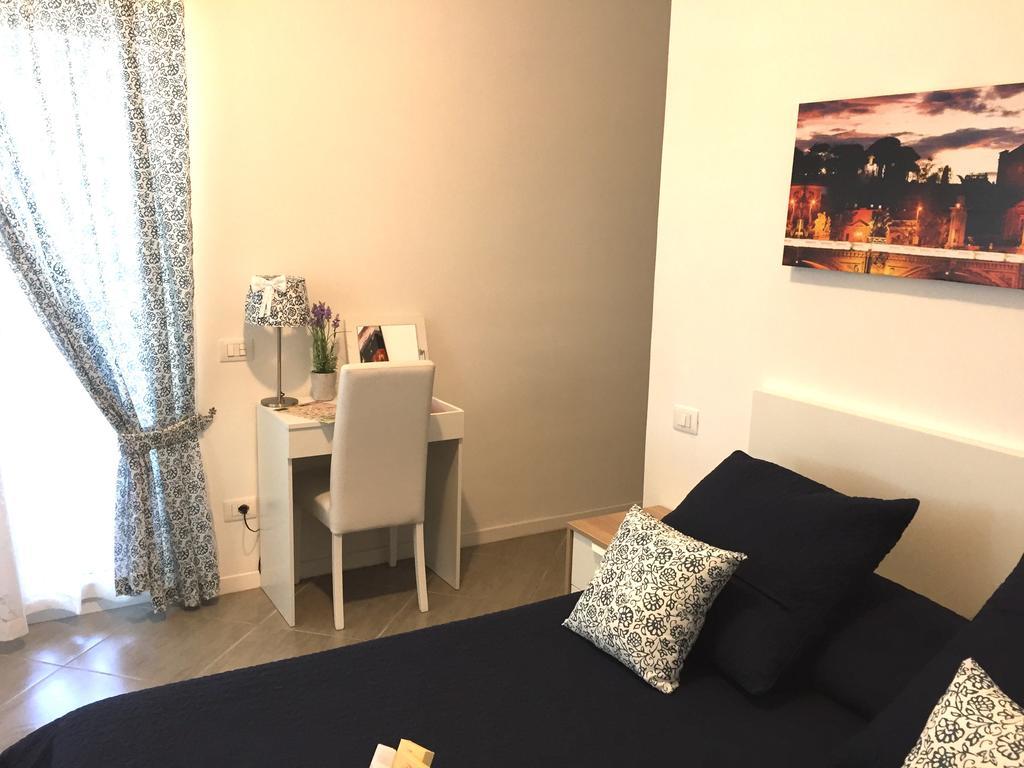 Aquarius Rome Bed & Breakfast ภายนอก รูปภาพ