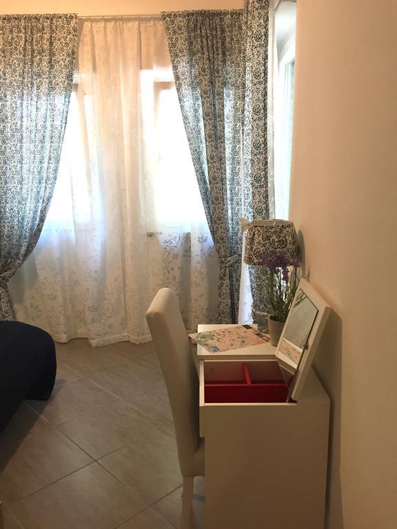 Aquarius Rome Bed & Breakfast ภายนอก รูปภาพ
