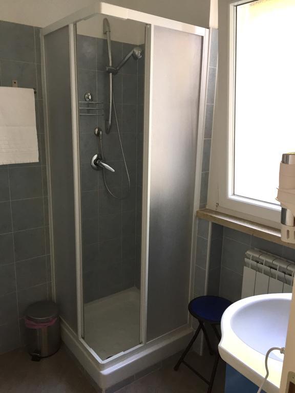Aquarius Rome Bed & Breakfast ภายนอก รูปภาพ