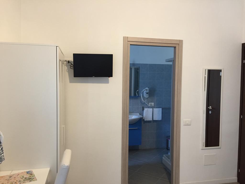 Aquarius Rome Bed & Breakfast ภายนอก รูปภาพ