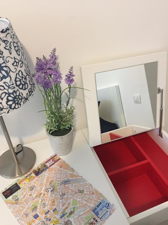 Aquarius Rome Bed & Breakfast ภายนอก รูปภาพ