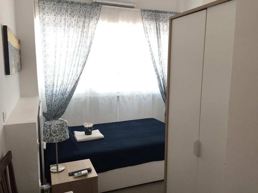 Aquarius Rome Bed & Breakfast ภายนอก รูปภาพ