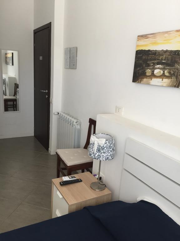 Aquarius Rome Bed & Breakfast ภายนอก รูปภาพ