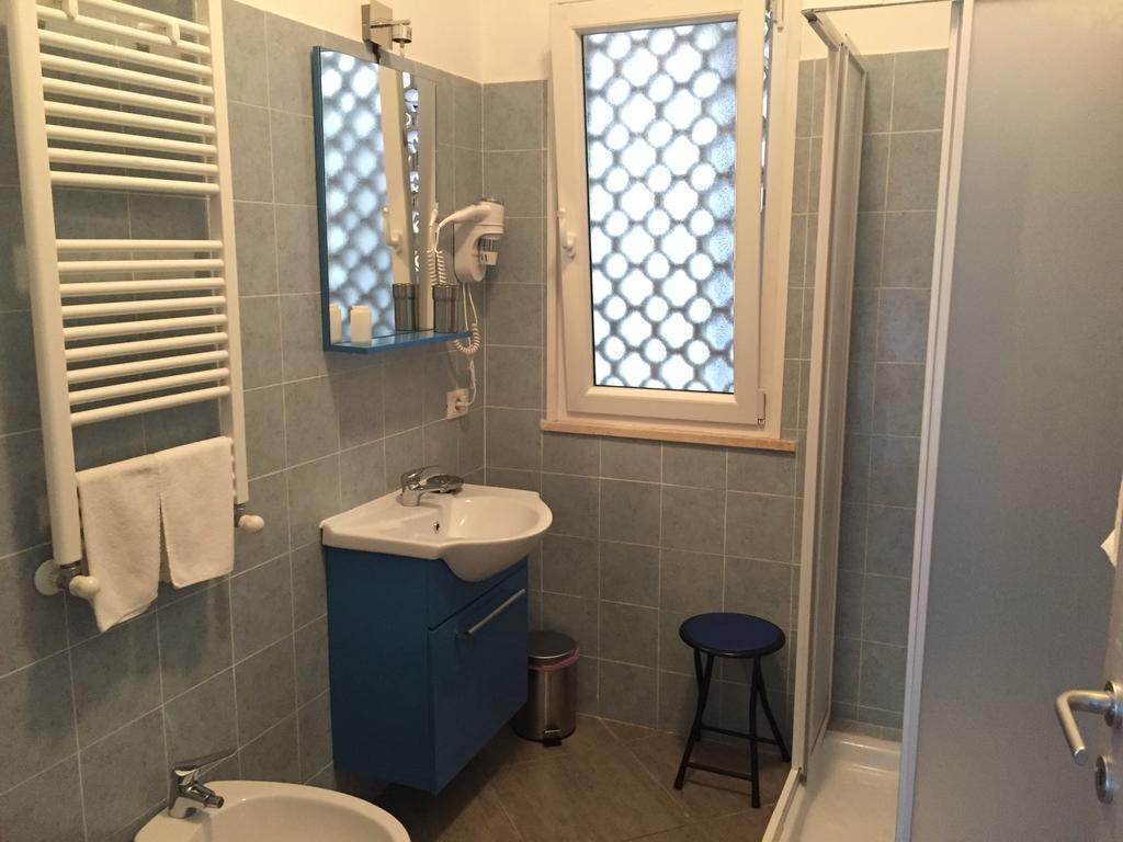 Aquarius Rome Bed & Breakfast ภายนอก รูปภาพ