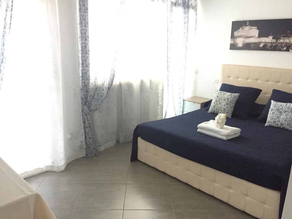 Aquarius Rome Bed & Breakfast ภายนอก รูปภาพ